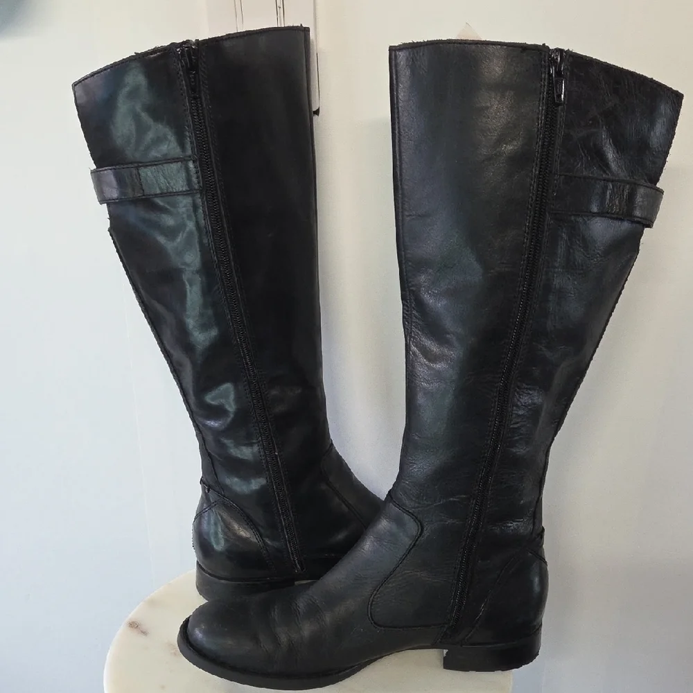 Born Black Leather Boots with Buckle Size 9